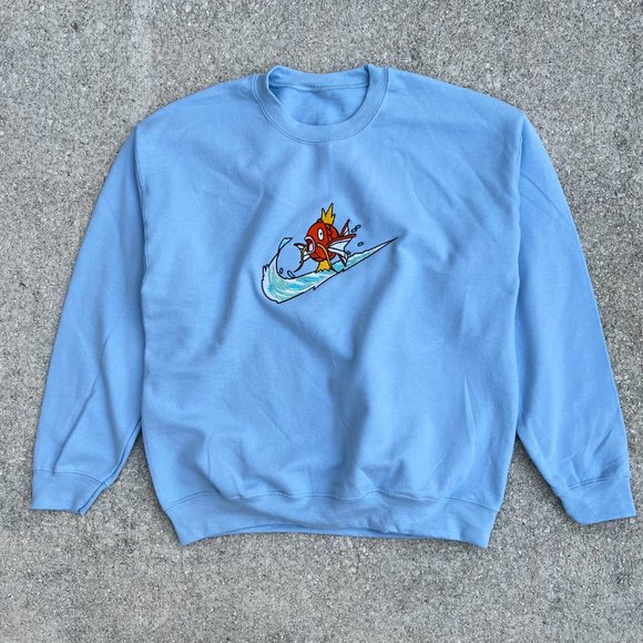 Magikarp CREWNECK - Picture 2 of 3